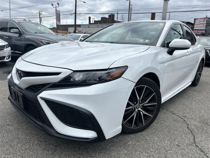 Used 2021 Toyota Camry  for sale in Philadelphia PA