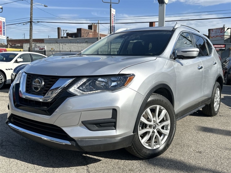 Used 2020 Nissan Rogue SV for sale in Philadelphia PA