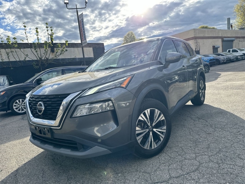 Used 2021 Nissan Rogue SV for sale in Philadelphia PA
