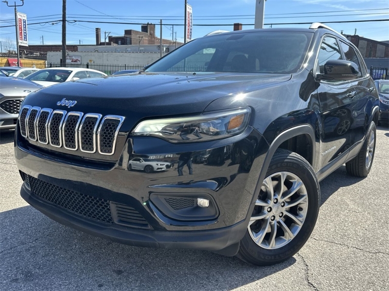Used 2020 Jeep Cherokee Latitude Plus for sale in Philadelphia PA