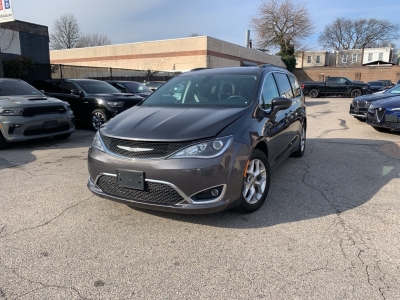 Used Chrysler Pacifica for Sale