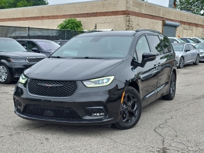 Used Chrysler Pacifica Hybrid for Sale
