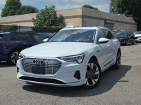 2022 Audi e-tron