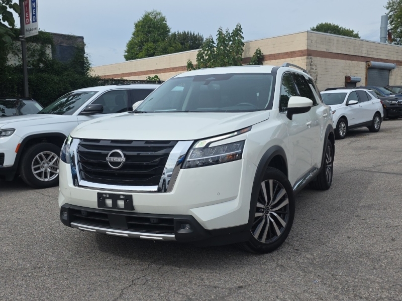 Used 2022 Nissan Pathfinder Platinum for sale in Philadelphia PA