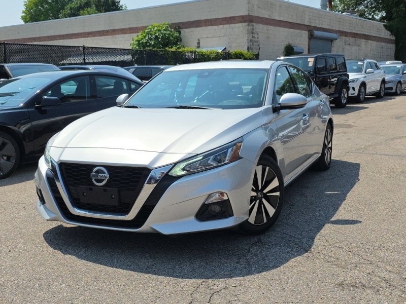 Used 2019 Nissan Altima 2.5 SL for sale in Philadelphia PA