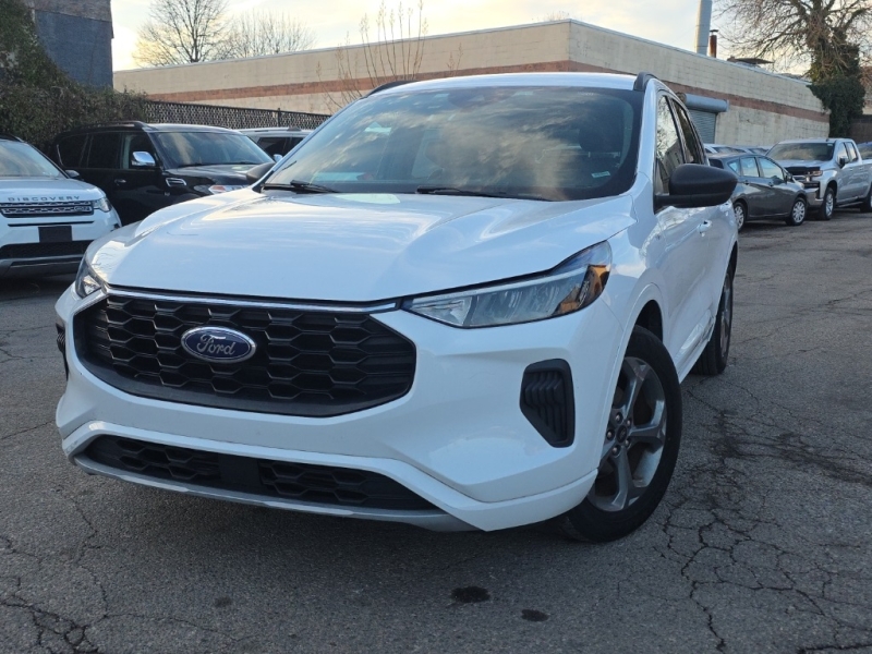 Used 2023 Ford Escape ST-Line for sale in Philadelphia PA
