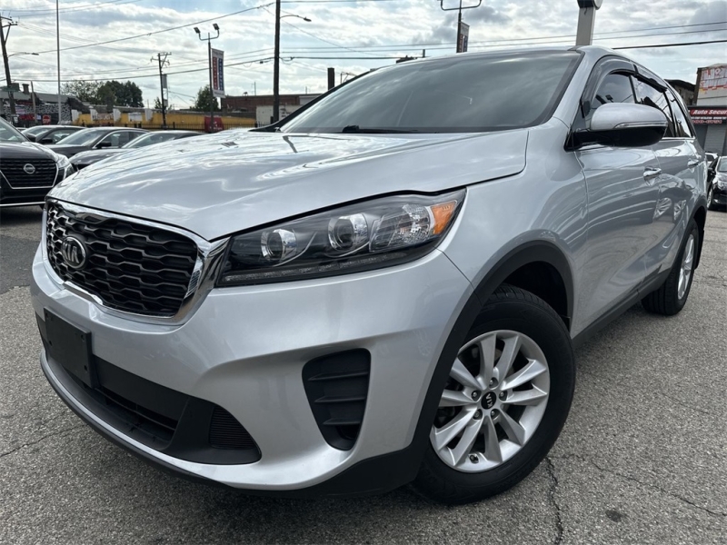 Used 2020 Kia Sorento LX for sale in Philadelphia PA