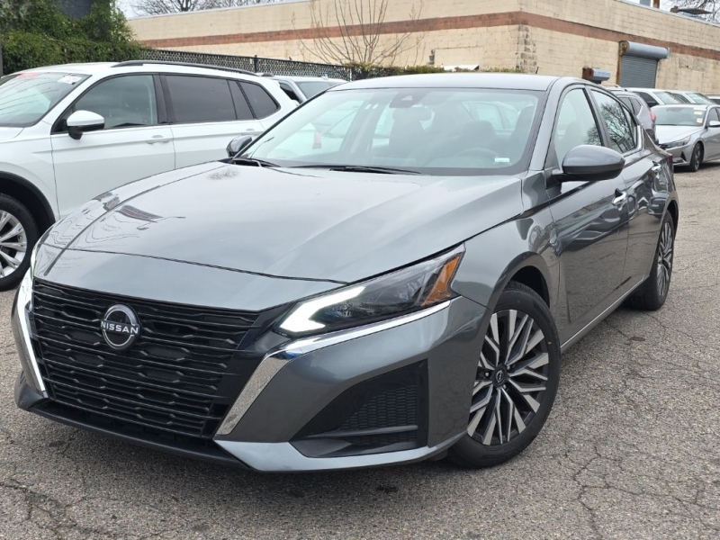 2023 Nissan Altima SV