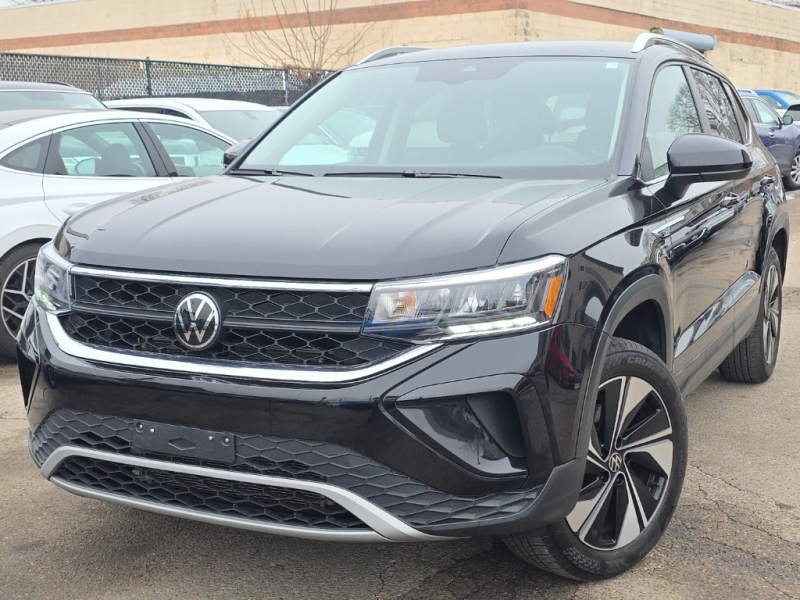 Used 2024 Volkswagen Taos 1.5T SE for sale in Philadelphia PA