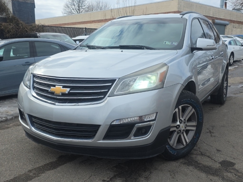 Used 2017 Chevrolet Traverse 2LT for sale in Philadelphia PA