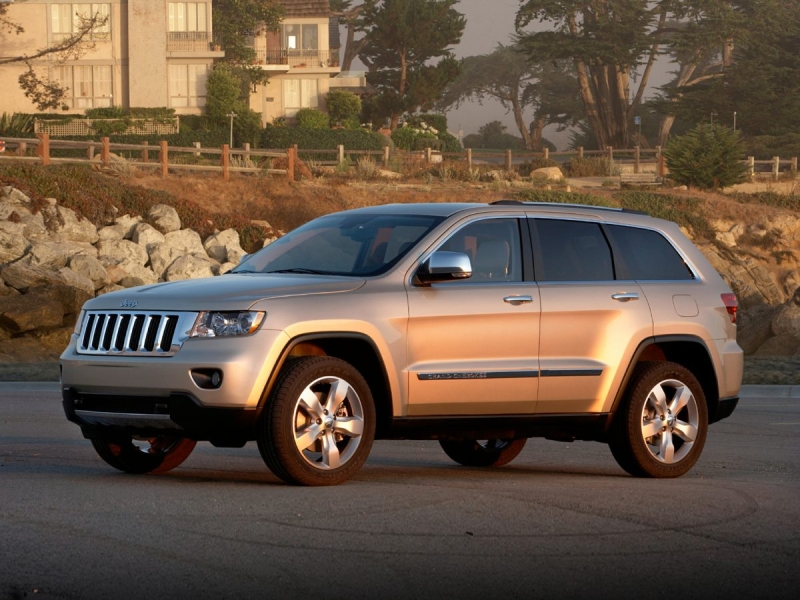 Used 2012 Jeep Grand Cherokee Overland for sale in Philadelphia PA