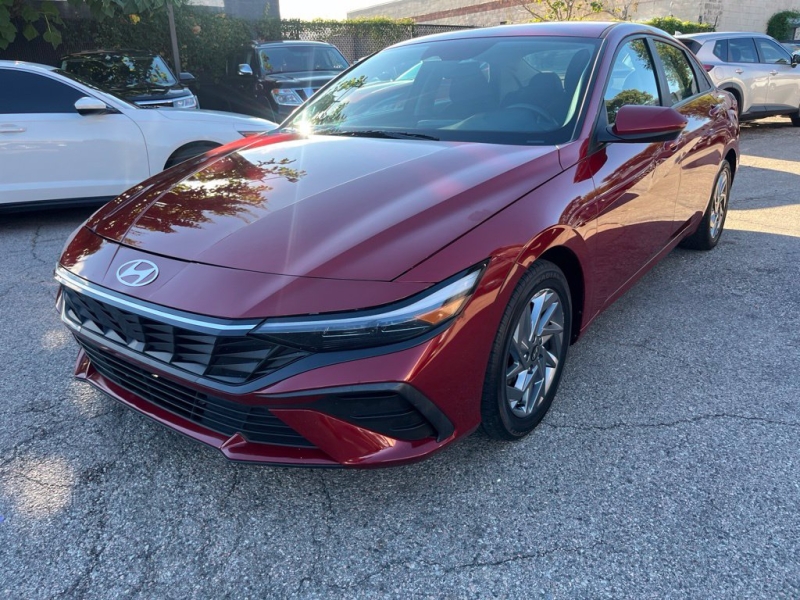 2024 Hyundai Elantra