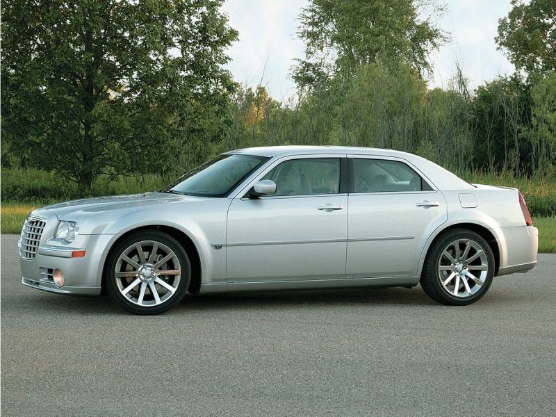 Used 2007 Chrysler 300C Base for sale in Philadelphia PA